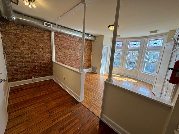 3rd image of 4402-4431 Chestnut St #4427-3