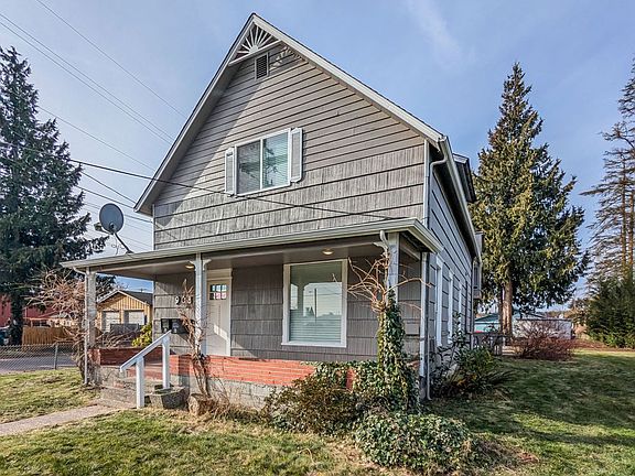 2nd image of 903 Cedar Ave #B