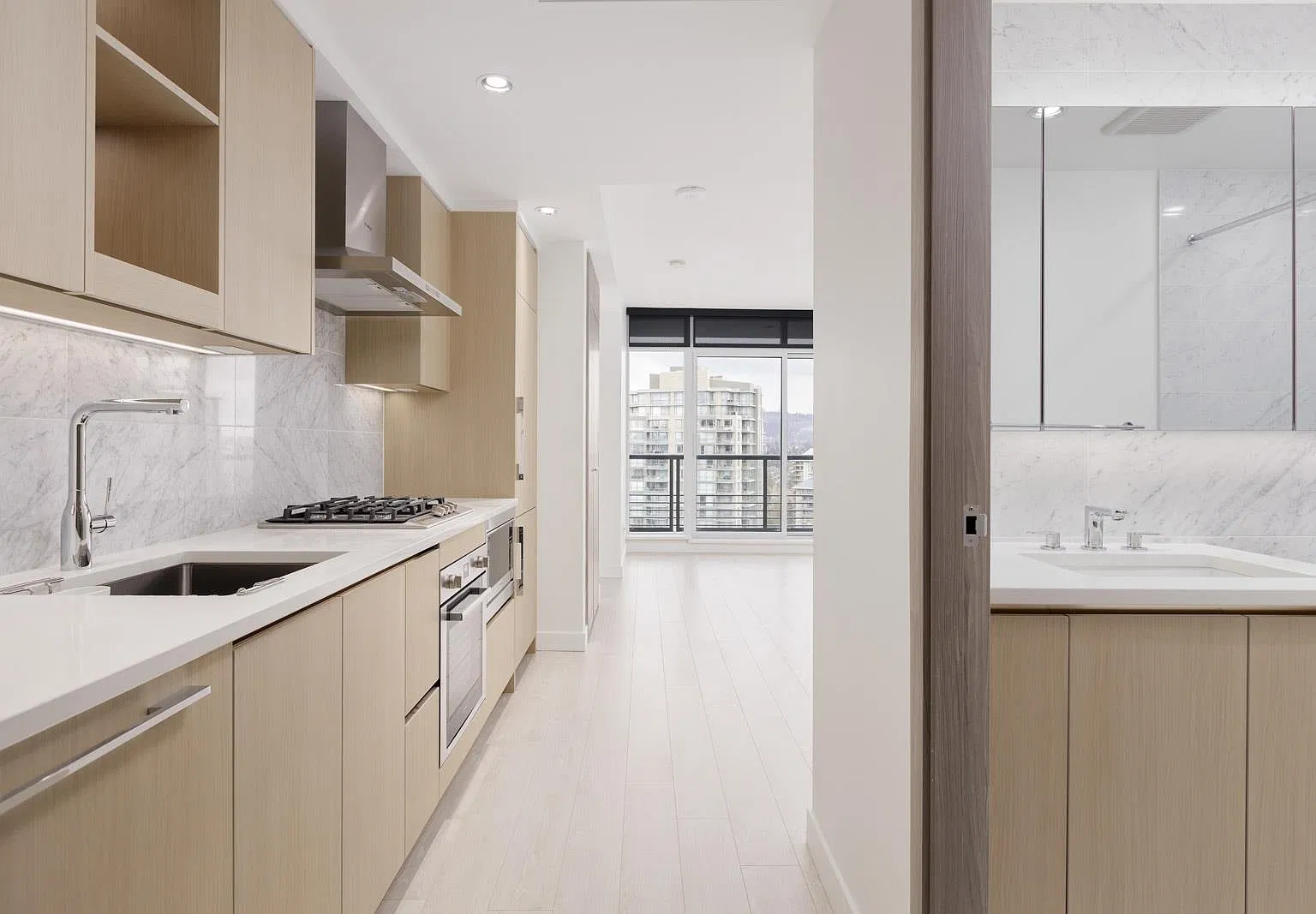 1 bed, 550 sqft, $2,300 — Photo 3