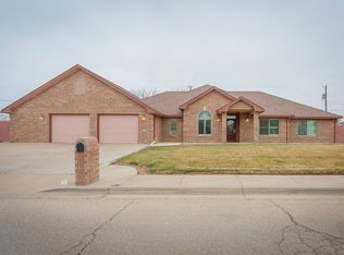 2001 W Ray Ave, Artesia, NM 88210