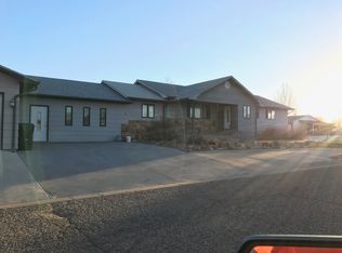 809 Cactus Dr, Lamar, CO 81052