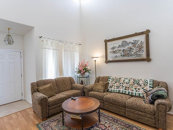 4th image of 2320 Pinyon Jay Dr