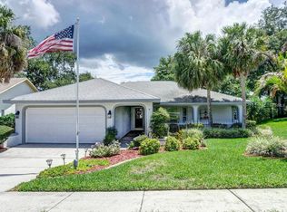 1701 Highland Club Ln, Palm Harbor, FL 34684