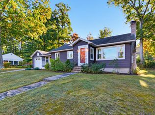 453 Oak Street, Manchester, NH 03104