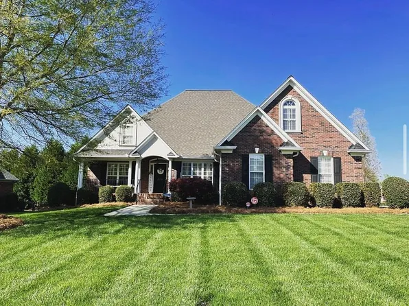 218 Kaitlyn Ln, Kings Mountain, NC 28086