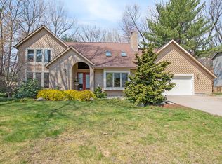 3757 Dunes Pkwy, Norton Shores, MI