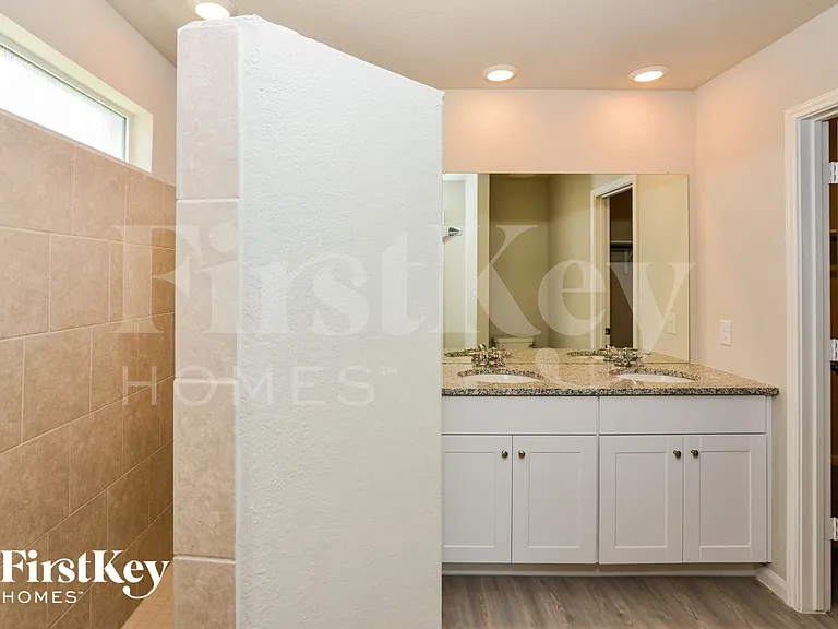 15015 Maskette Ave — Photo 9