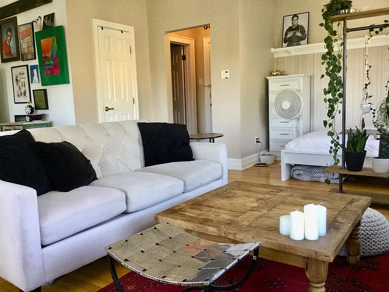 1376 N Pearl St #301 — Photo 6