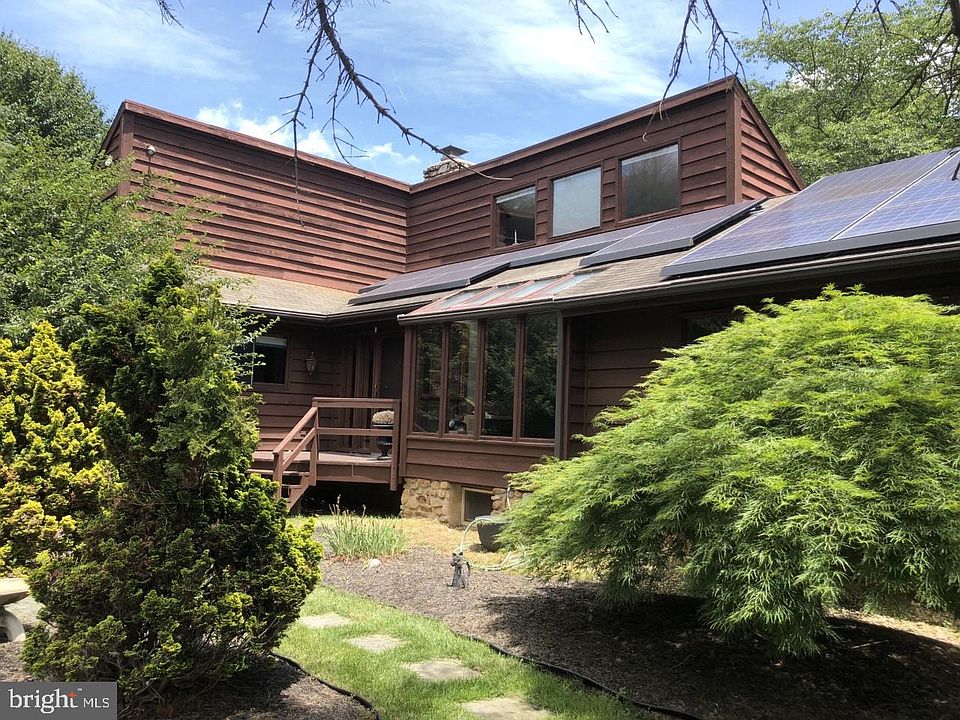 1st image of 13275 Hunt Ridge Rd