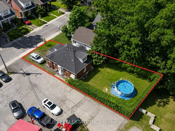 2 Norfolk St N, Hamilton, ON L8S 3K1