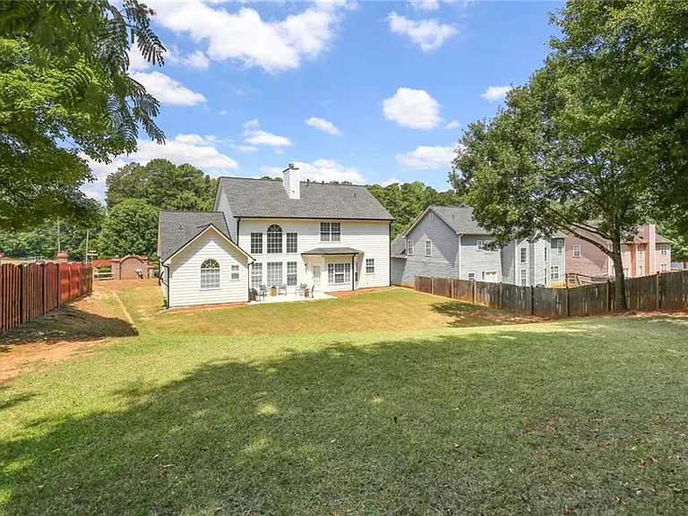 5161 Madison Green Dr SW — Photo 40