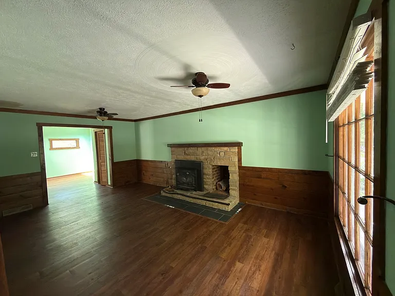 10224 Redbridge Rd — Photo 16