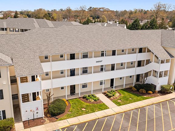 2nd image of 36507 Palm Dr Unit 2103