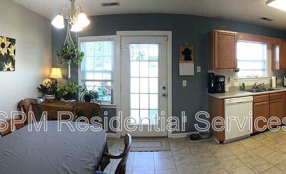 4th image of 2517 Hastings Ct