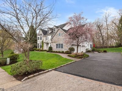 4 Bakley Ter, West Orange, NJ, 07052