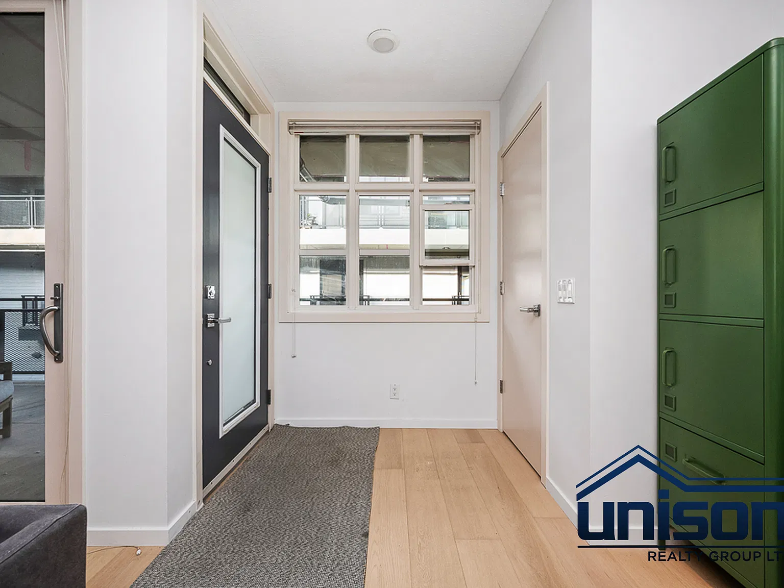 1 bed, 602 sqft, $1,800 — Photo 2