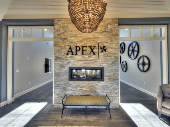 Brookview at Apex