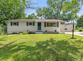 1501 NE 67th Pl, Gladstone, MO 64118