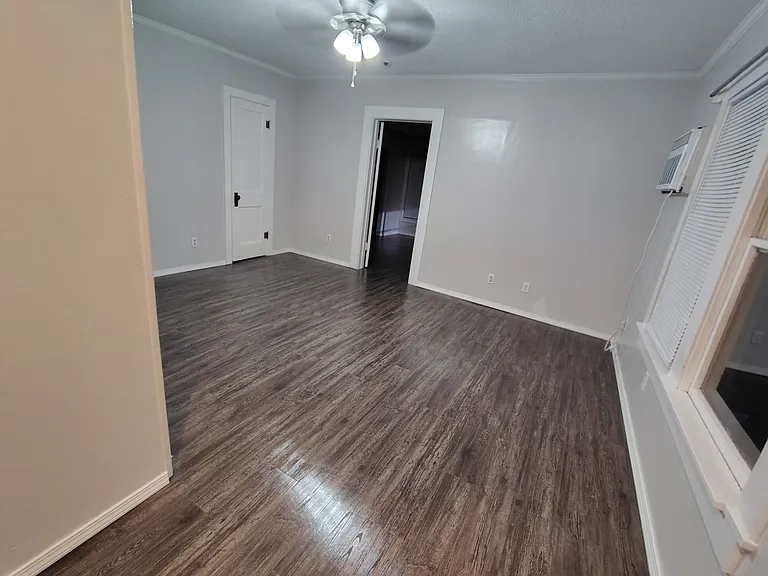 612 N Storer Ave #2 — Photo 13