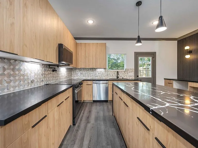 8018 Attwater St #B — Photo 12