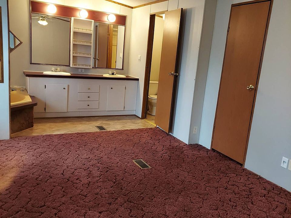 2nd image of 5611 Shirley Rd Lot 13