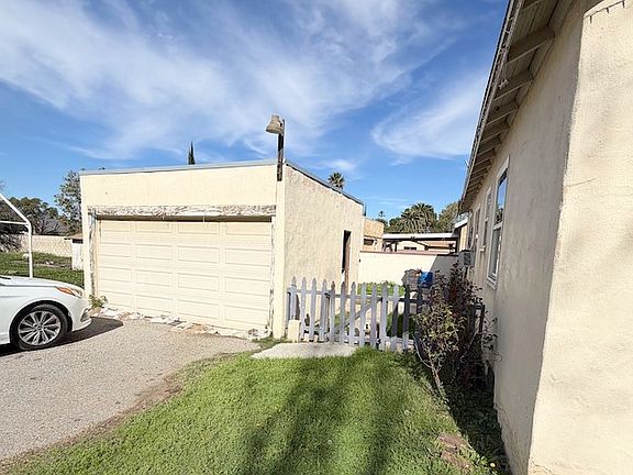 4th image of 9293 Garfield St