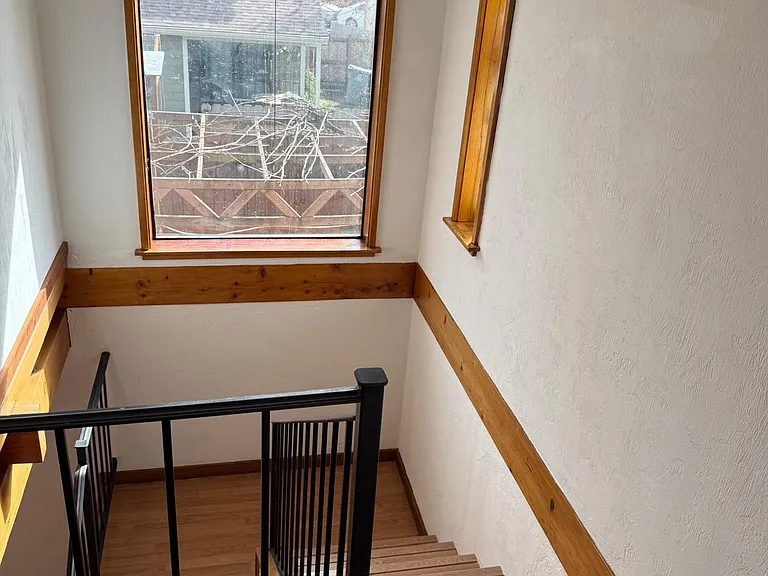 3176 NE Flintlock Pl — Photo 15