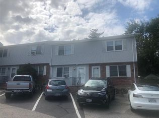 330 Veazie St #3, Providence, RI 02904