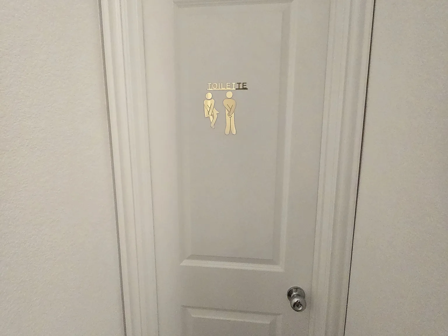 4 bed, 2348 sqft, $850 — Photo 1