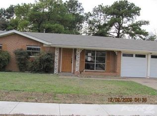 2737 Ash Park Dr, Richland Hills, TX 76118