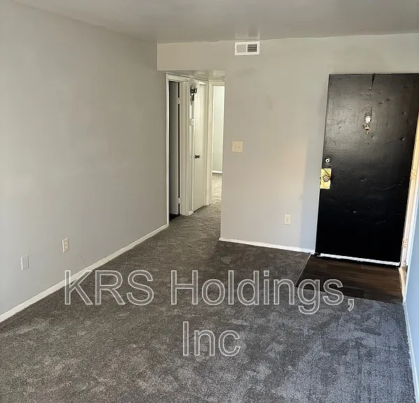 1265 Nelson St #D — Photo 1