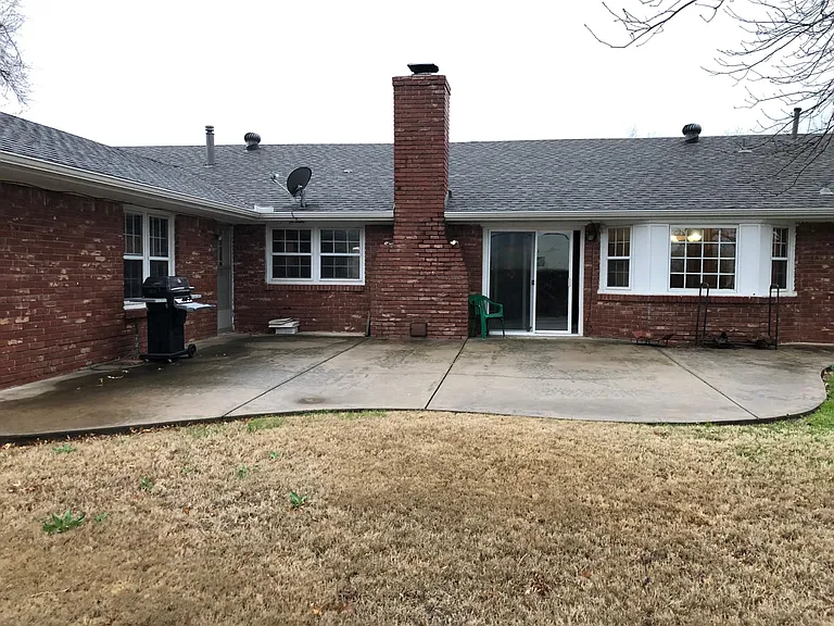 6444 N Harvard Ave — Photo 18