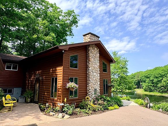 3rd image of 7136 Somo Ln