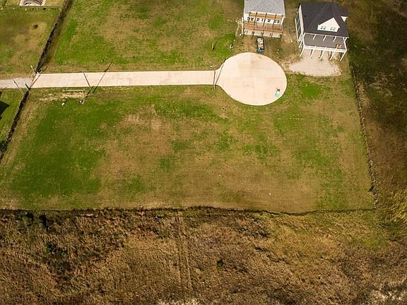 5th image of 188 Ocean Shores Dr