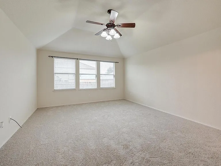 9208 Conestoga Dr — Photo 5