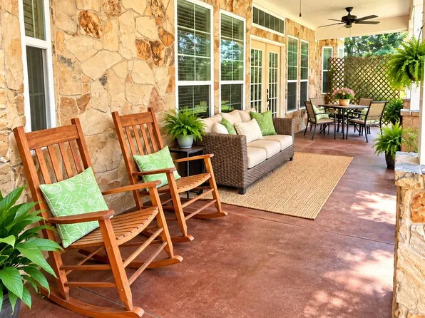 10402 Winding Wood Ln, Tomball, TX 77375