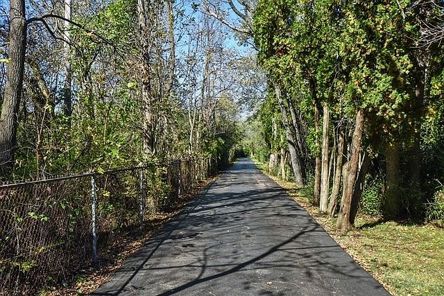 1st image of 298 Otis Rd