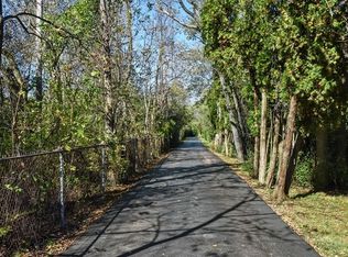 298 Otis Rd, Barrington Hills, IL 60010