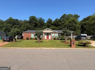 319 Brighton Dr, Byron, GA 31008