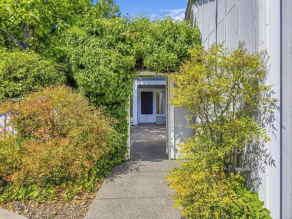 3rd image of 123 Alice Street