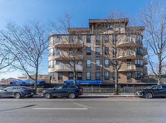 2nd image of 4050 Nostrand Ave APT 1B