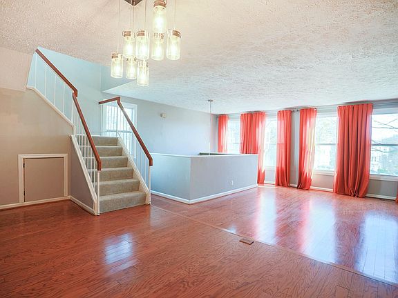 5th image of 20440 Sunbright Ln
