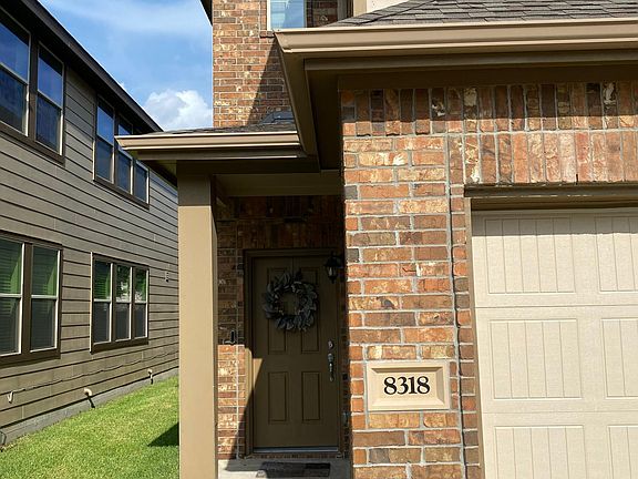 2nd image of 8318 Columbia Forest Dr