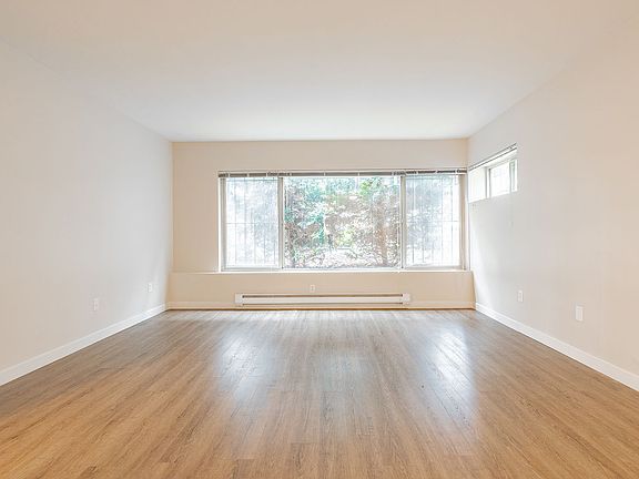 5th image of 533 Harvard Ave E #1-107
