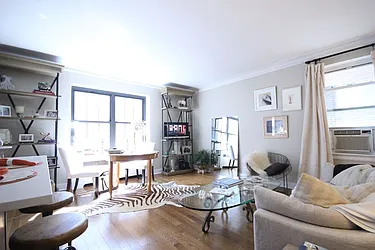 Rented by Dynamik Realty