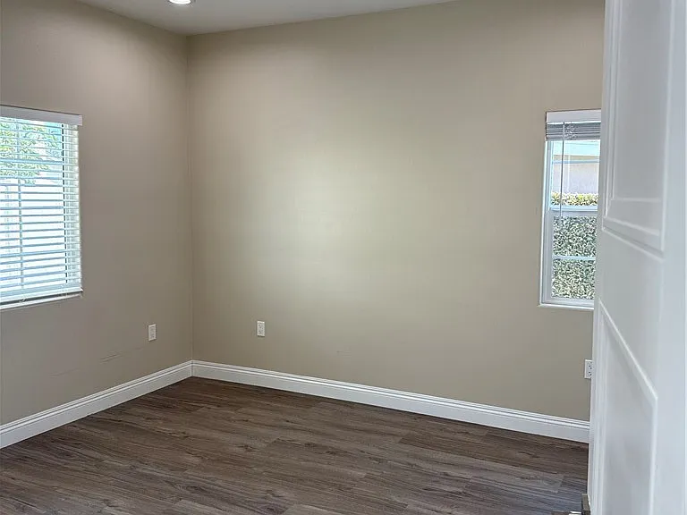 5272 Barcelona Cir — Photo 8