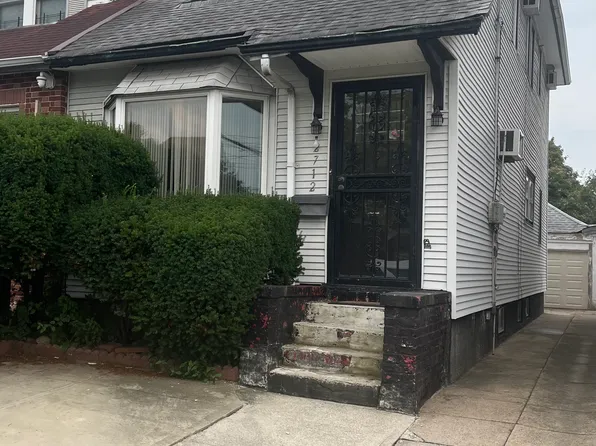 2712 Avenue I image 1 of 1