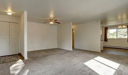 3 bed, 1150 sqft, $1,725 — Photo 3