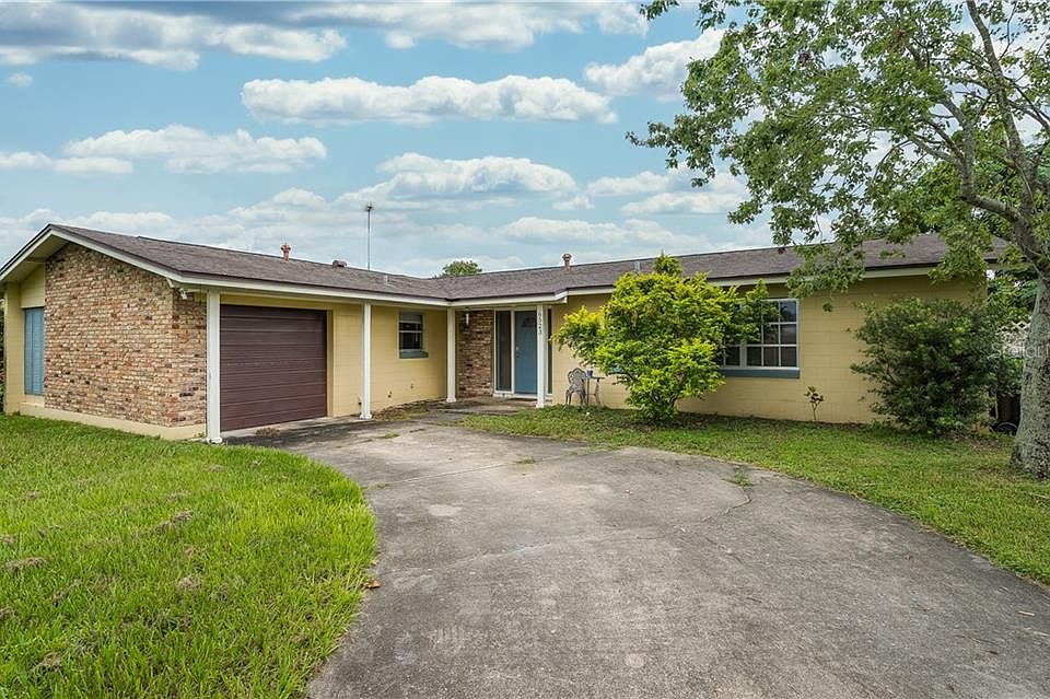 1st image of 6523 Disraeli Ln