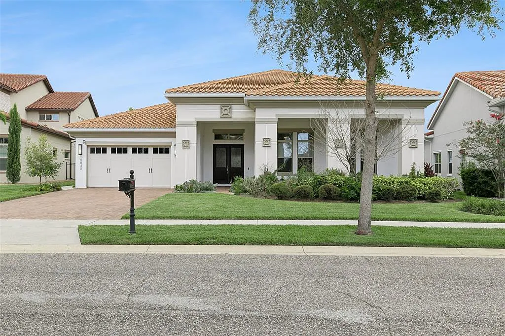 4 bed, 5.0 bath, 4453 sqft, $10,500 — Photo 1
